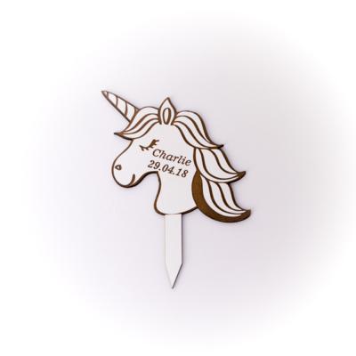 Sujet décoration cake topper licorne en bois 